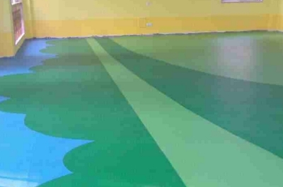 什么地方有塑膠地板賣?多少錢一個(gè)平方?